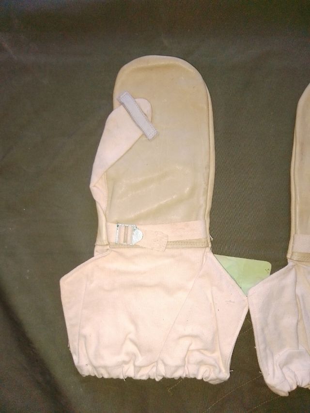 GUANTES TANQUISTA USA IIWW