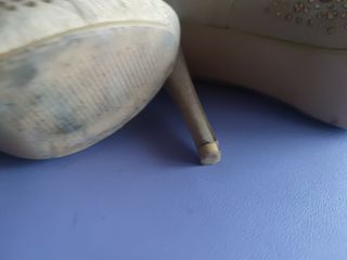 Zapatos de tacón beige 38 MaryPaz