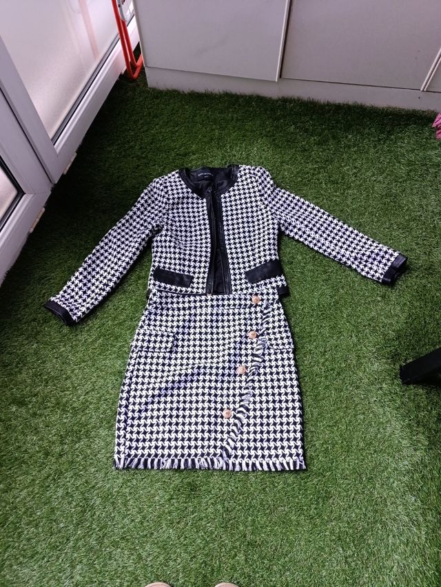 CHOLLO traje estilo chanel