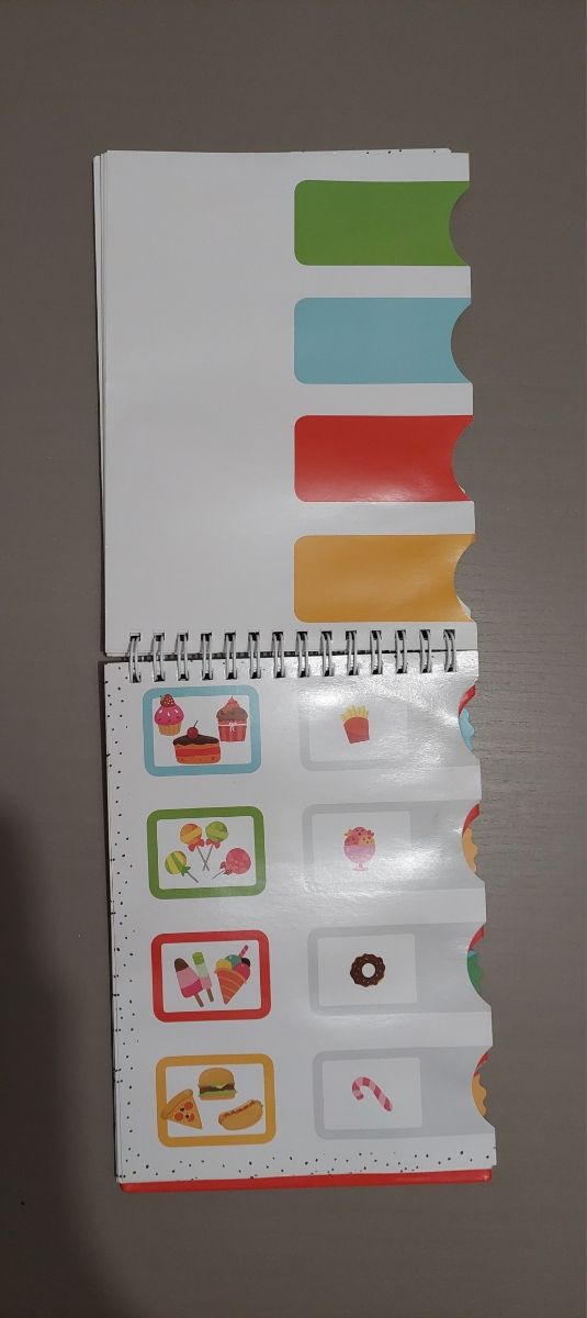 Juguete libro pensamiento lógico