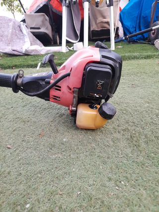 Desbrozadora VOLTOR V-1125 P