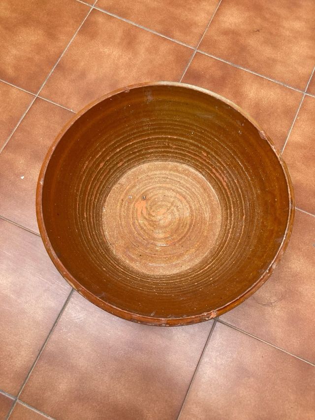 Lebrillo/Barreño de barro antiguo