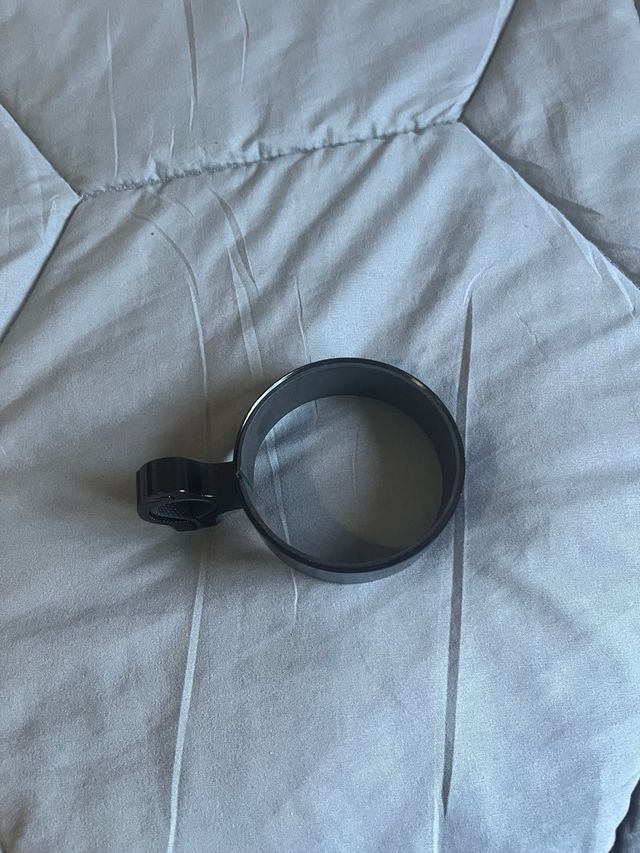 Guarda botellas para patinete