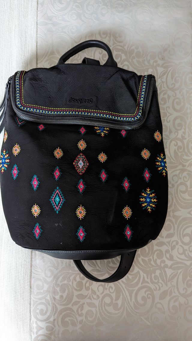 Bolso Mochila Desigual negro