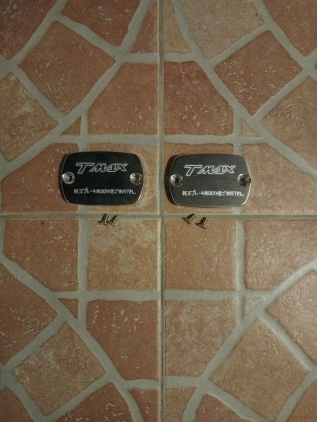 Cover coperchi vaschetta pompa freno Tmax 500