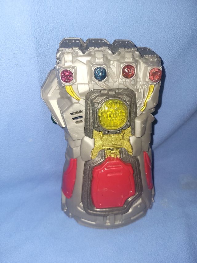 Lote guantes de thanos marvel