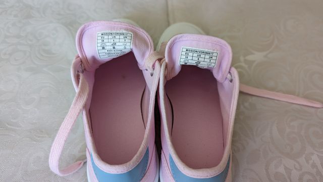 Zapatillas Levi's Rosa talla 38