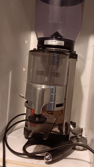 CAFETERA PROFESIONAL + 2 MOLINILLOS