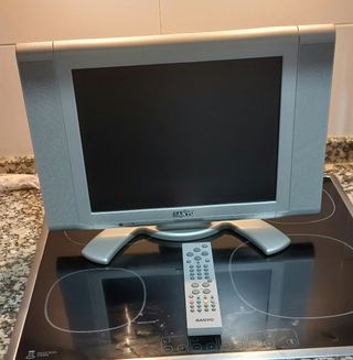 Televisor SANYO 15 PULGADAS STEREO