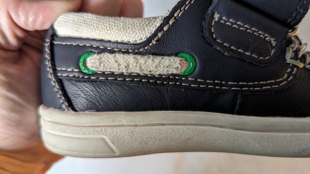 Zapatos Geox bebé talla 23