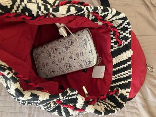 Mochila mas cartera monedero