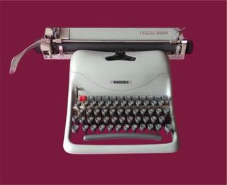 Maquina de escribir  Hispano Olivetti