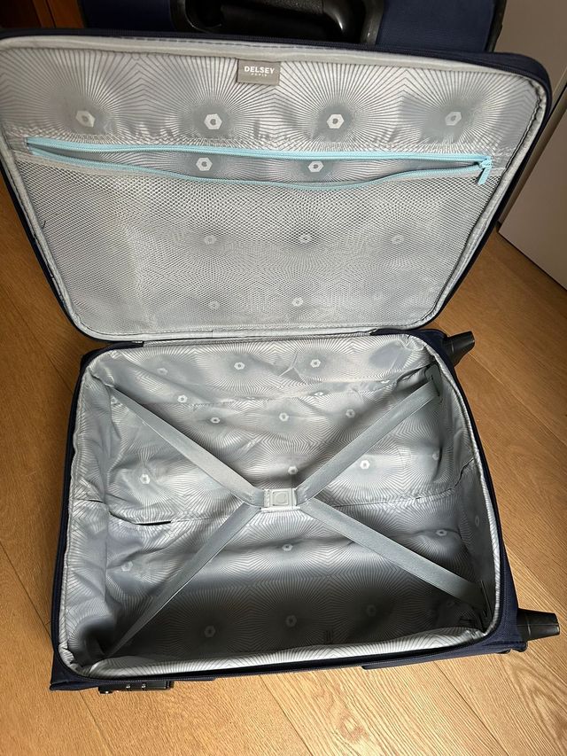 Valigia  trolley da cabina Delsey