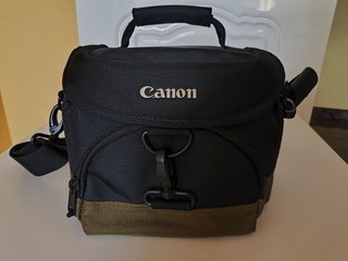 Canon 100d + Objetivos + Accesorios