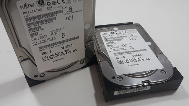 2 DISCOS FUJITSU SAS 3.5" 146GB 3G 15K