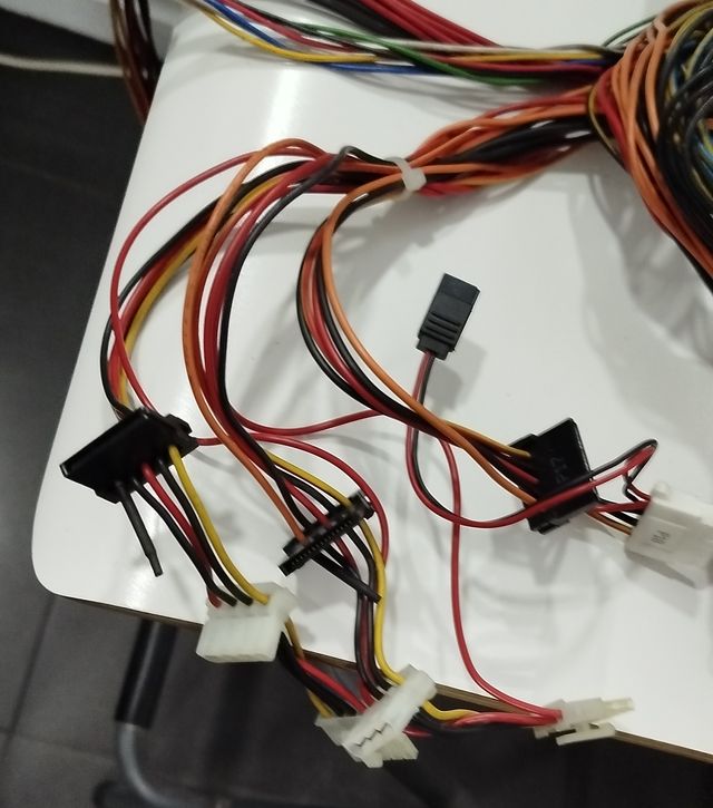 FONTE ALIMENTAÇÃO FUJITSU PRIMERGY - 700W