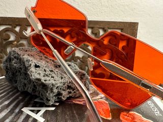 Christian Dior colorquake 1 lente rojo