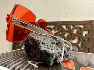 Christian Dior colorquake 1 lente rojo