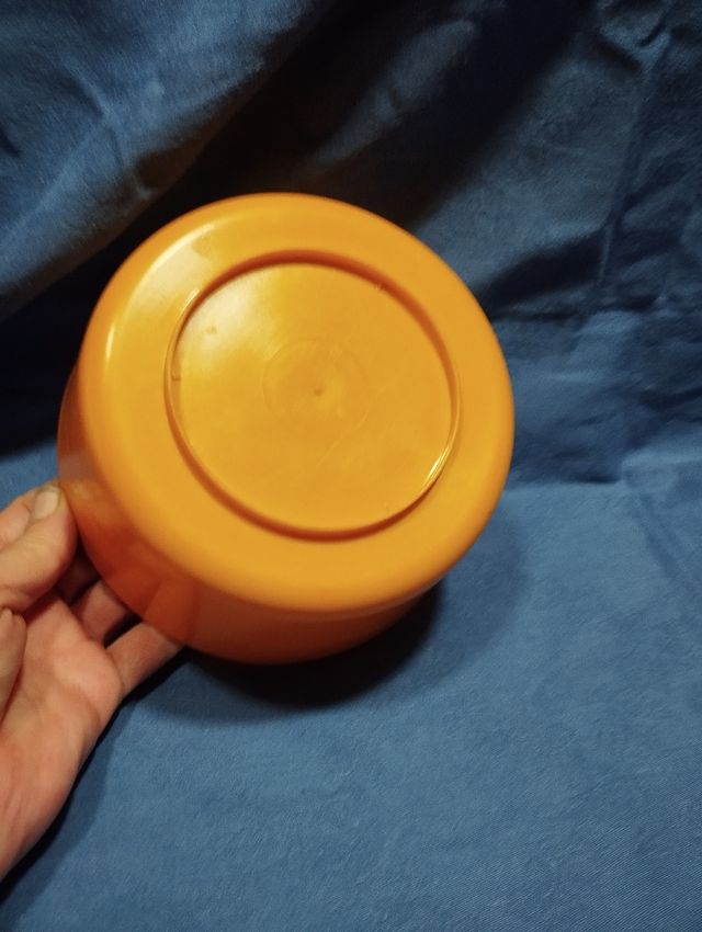 Portavaso in plastica dura