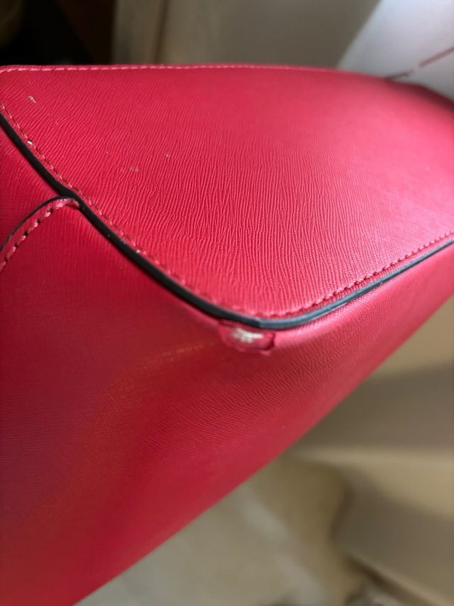 Bolso shopper rojo Guess