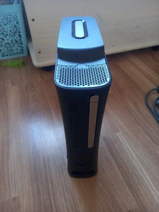 X box 360 + kinect