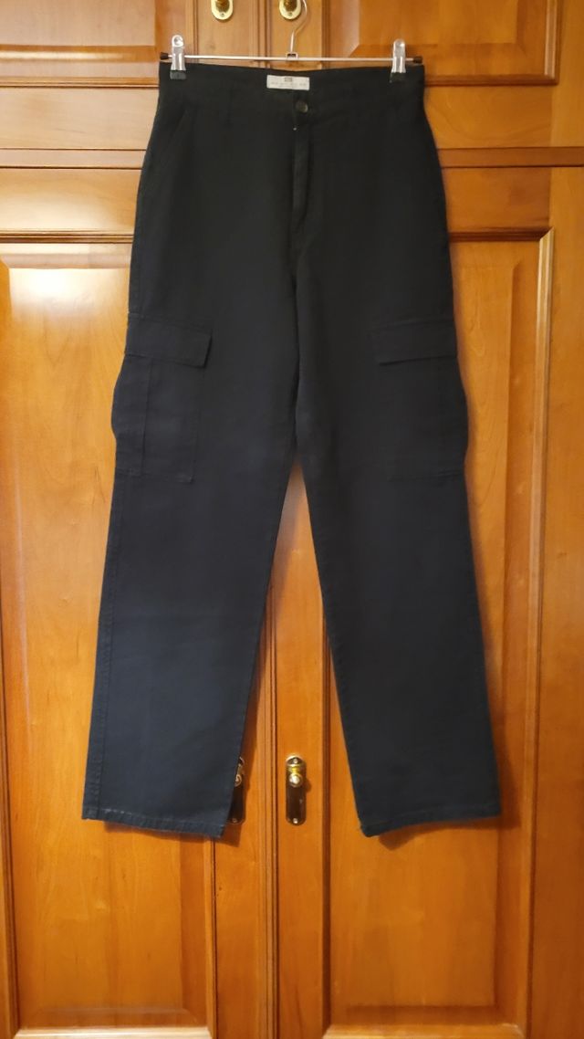 Pantalón Stradivarius