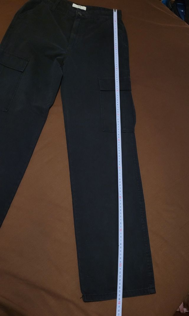 Pantalón Stradivarius