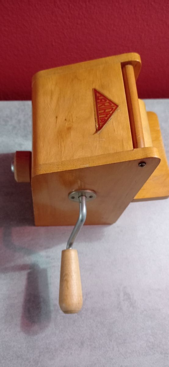 Grattugia legno Lariana