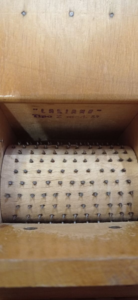 Grattugia legno Lariana