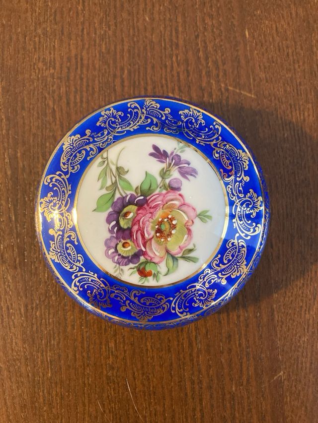 Scatolina porta gioie in porcella Limoges