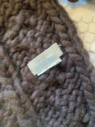 Sciarpa nera Stefanel