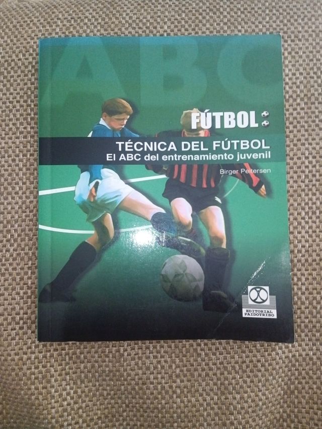 Libro entrenamiento futbol