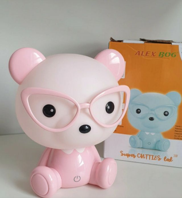 Lampara infantil Led Rosa. Sin uso