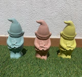 Pack de Gnomos de cerámica varios colores 25cm.