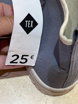 Zapatillas lona TEX T.37 NUEVAS, chaleco y short