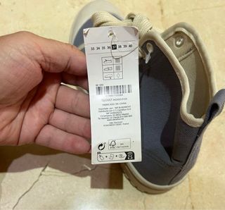 Zapatillas lona TEX T.37 NUEVAS, chaleco y short