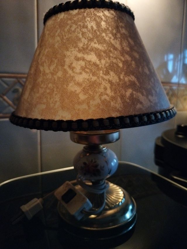 Lámpara de mesa vintage