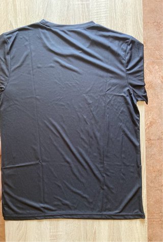 Camiseta de deporte sin estrenar