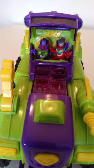 Superthings Villain Monster Roller