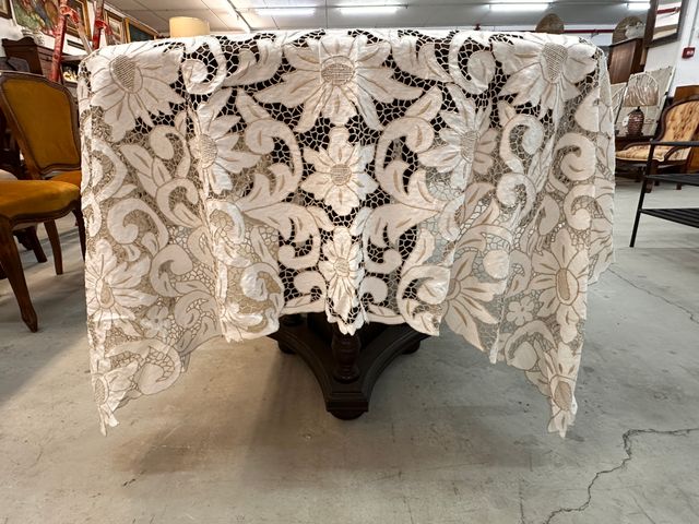 Mantel Antigua Grande