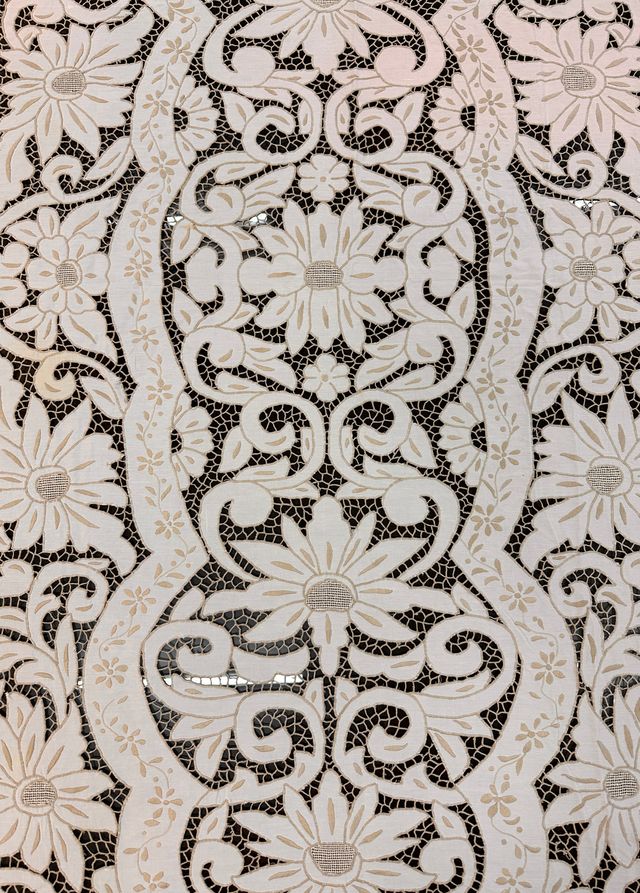 Mantel Antigua Grande