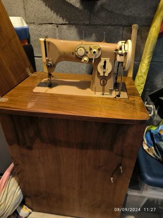 Máquina coser Singer antigua