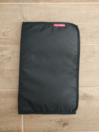 Bolso carro bebé Skip Hop.
