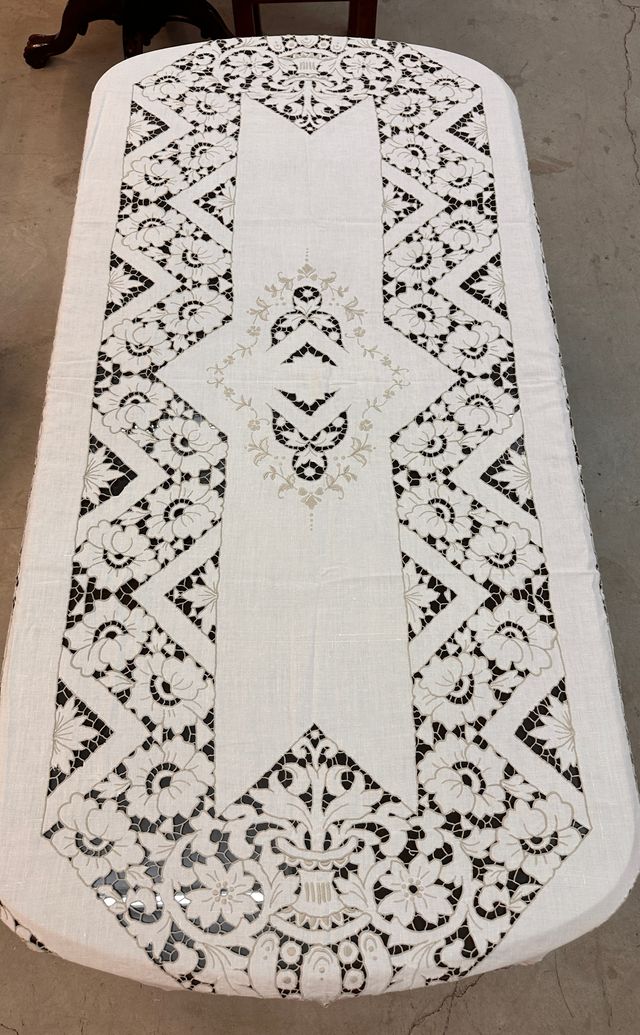 Mantel Antigua Grande