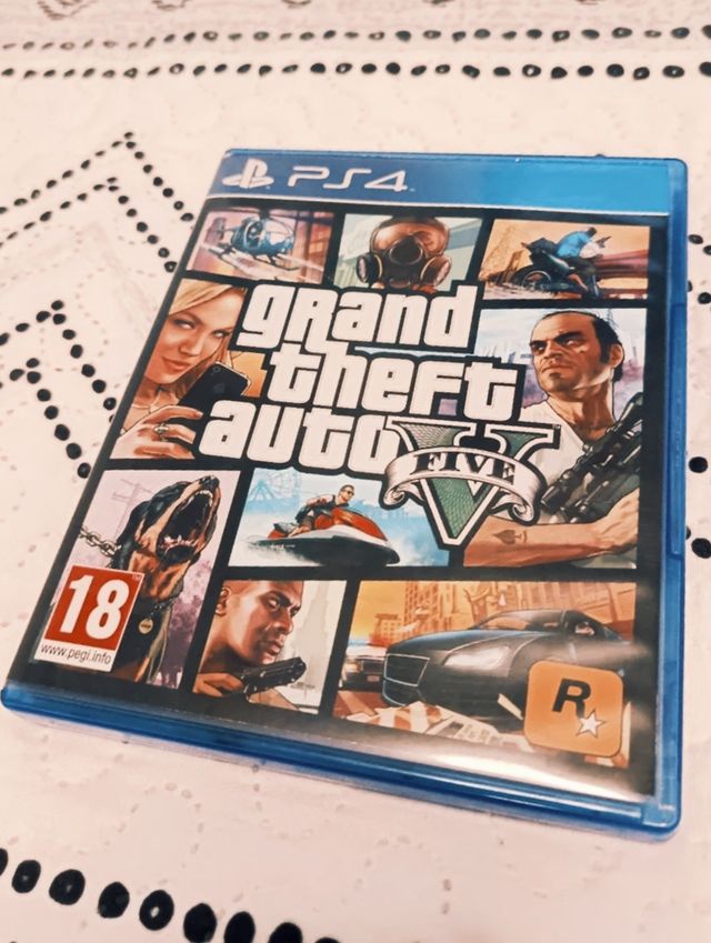 GRAND THEFT AUTO V COMO NUEVO