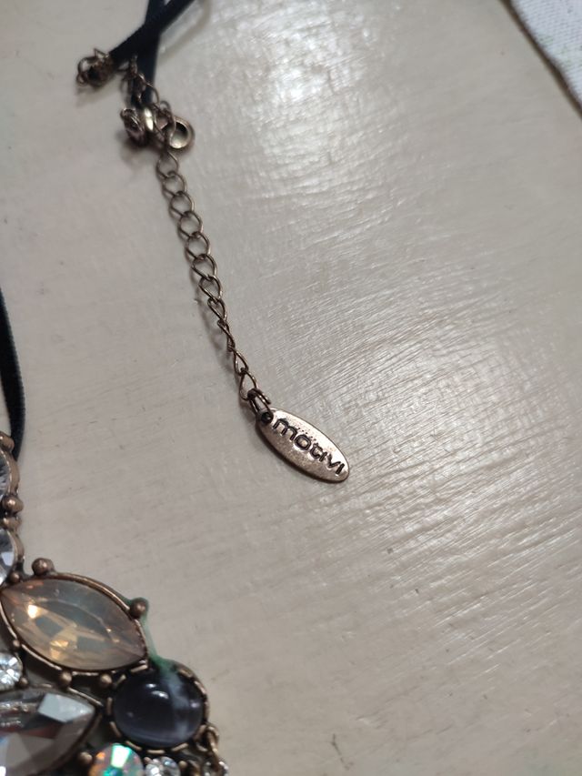 Collana lunga Motivi