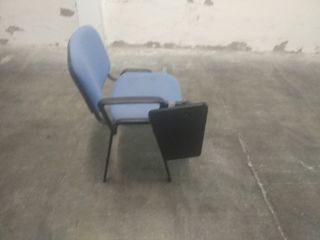 Lote 10 sillas con brazo pupitre plegable