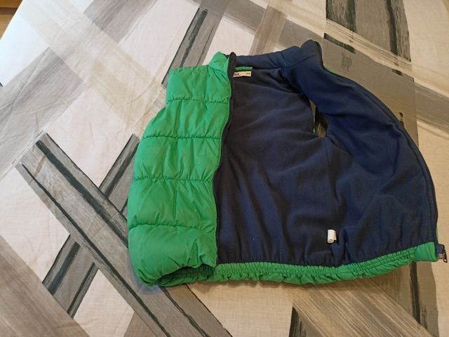 Chaleco unisex. Talla 8-9