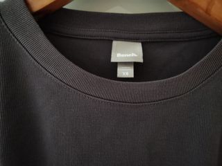 Camiseta de BENCH. Talla XS