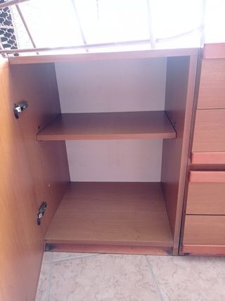 mobile basso in legno